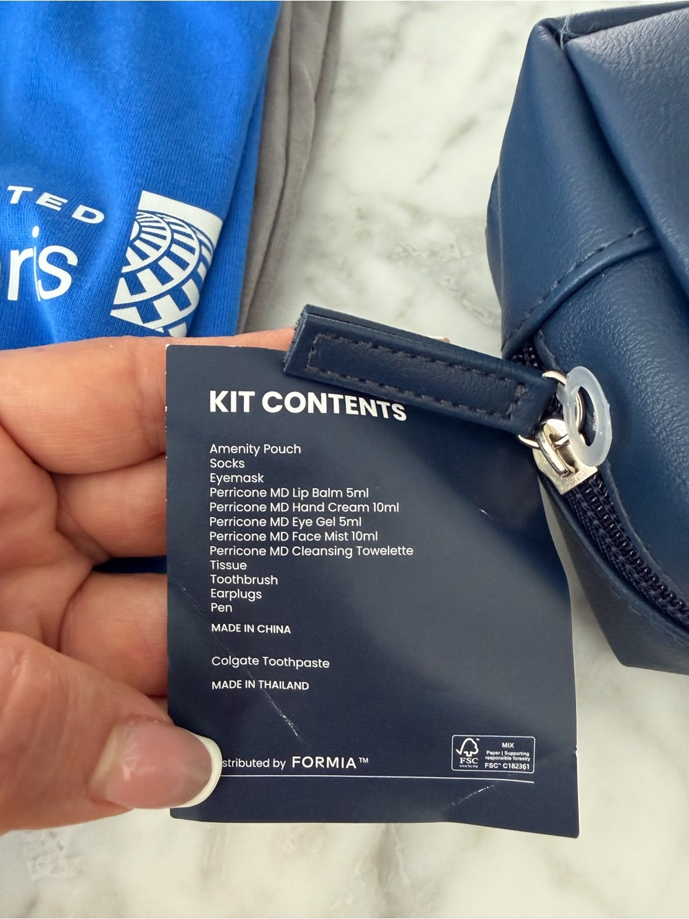 United Polaris Unisex Pajama Set L/XL Slippers Amenity Kit NWT - Picture 4 of 6